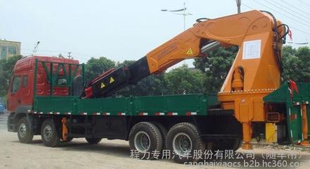 廠家直銷多噸位大型隨車吊，全國送車上門，程力專車鉅惠來襲