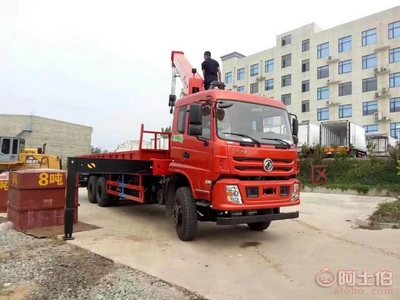 東風特商后八輪隨車吊 高效清障，廠家直銷的卓越選擇